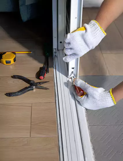 Professional Sliding Door Rollers Repair Services in Delray, FL